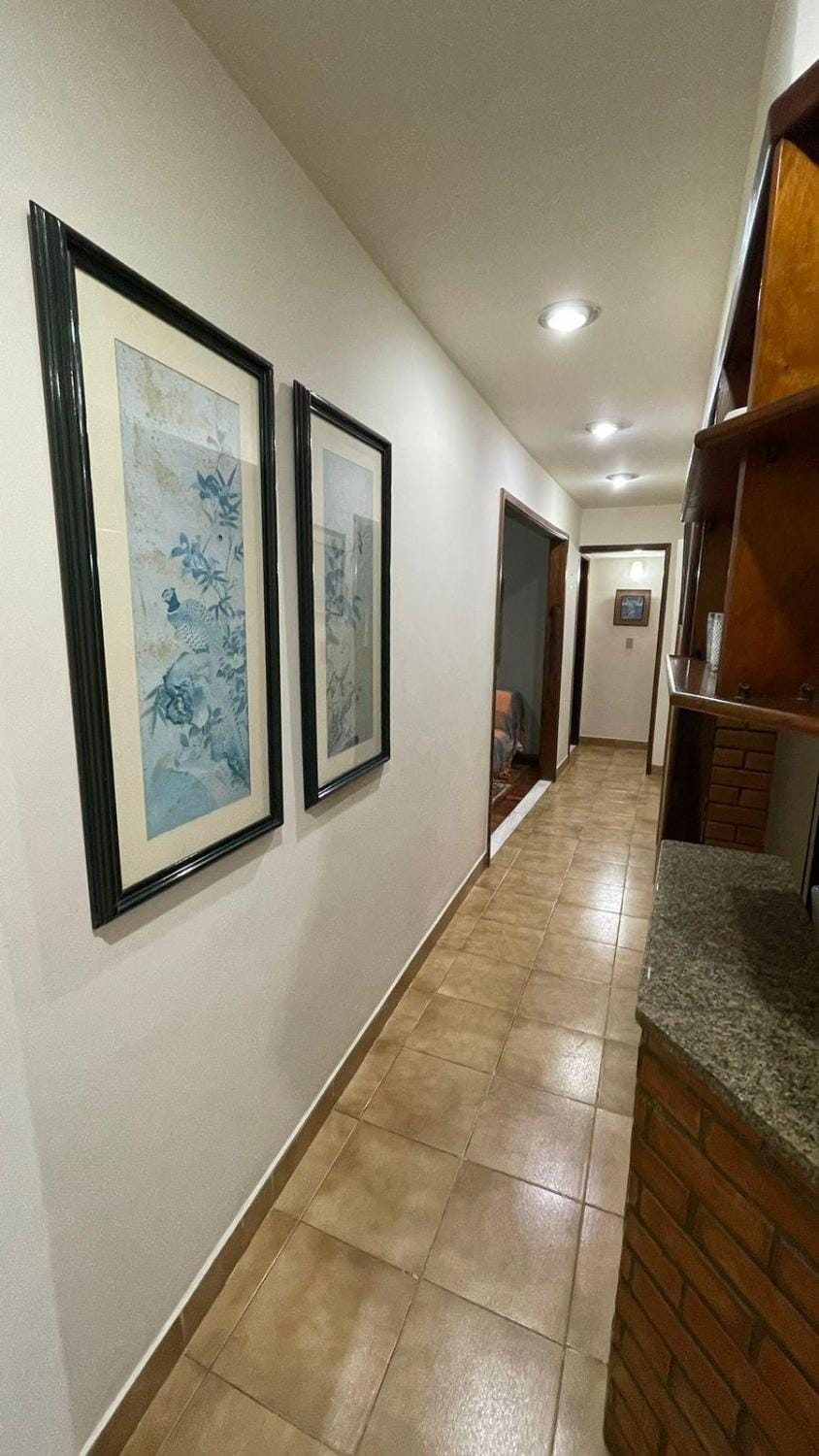 Copacabana confortavel 2 quartos 100m da praia Apartment in Rio de Janeiro