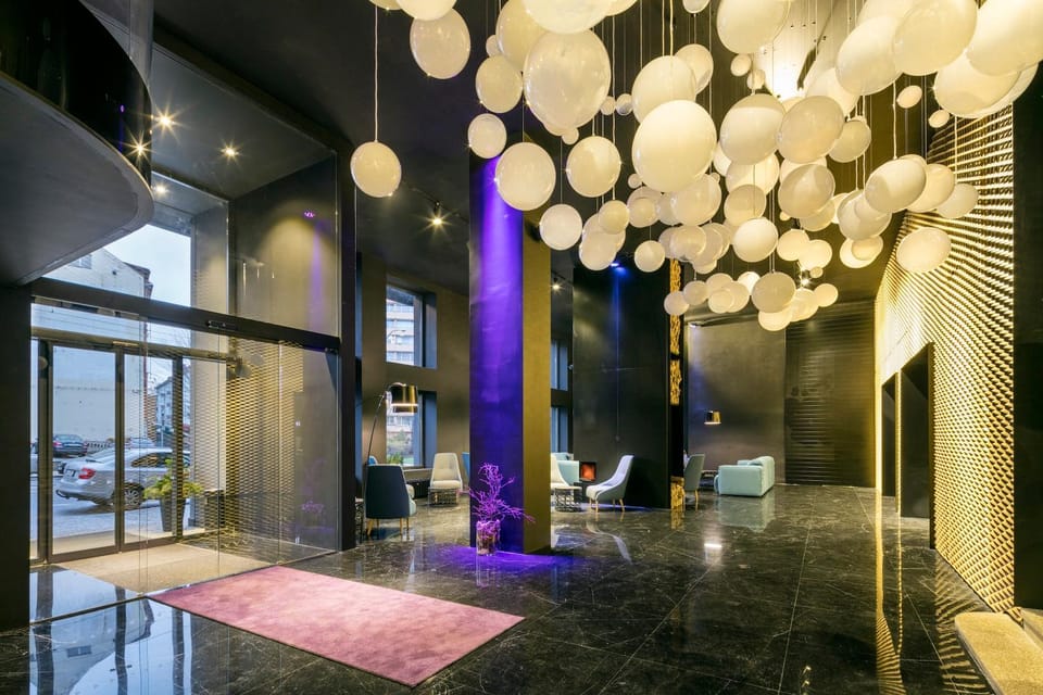 Property building, Lobby or reception
