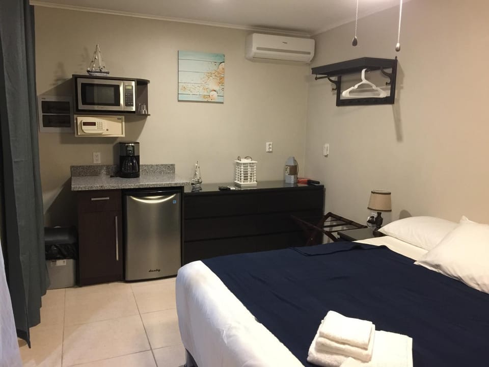 Bed, Coffee/tea facilities, Bedroom