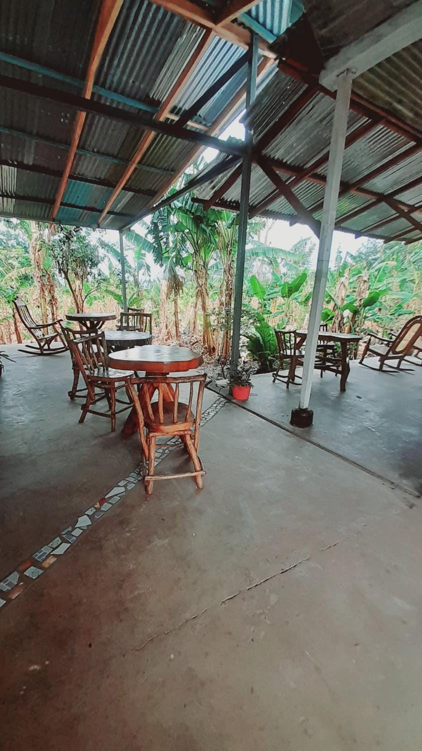 Bananas Guest House Private Room Country House in Rivas