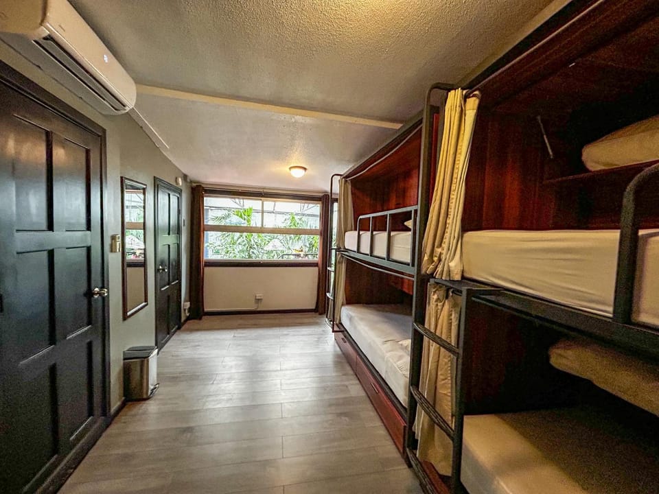 Bed, Bedroom, bunk bed, air conditioner