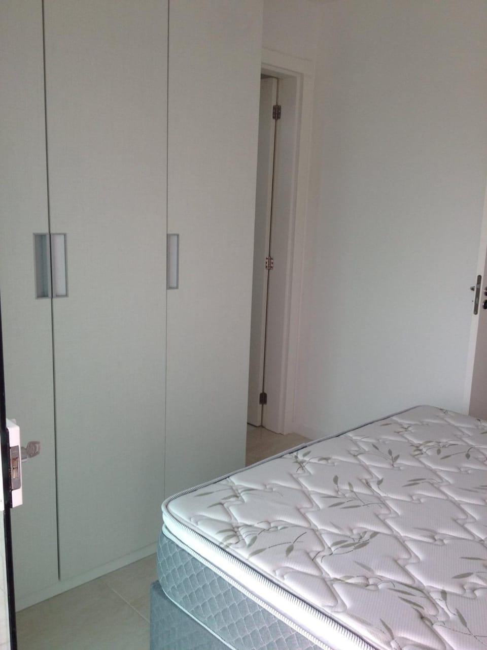 Photo of the whole room, On site