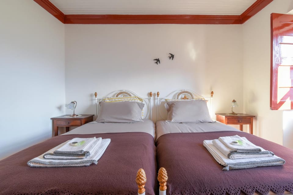 Bed, Other, Decorative detail, Bedroom