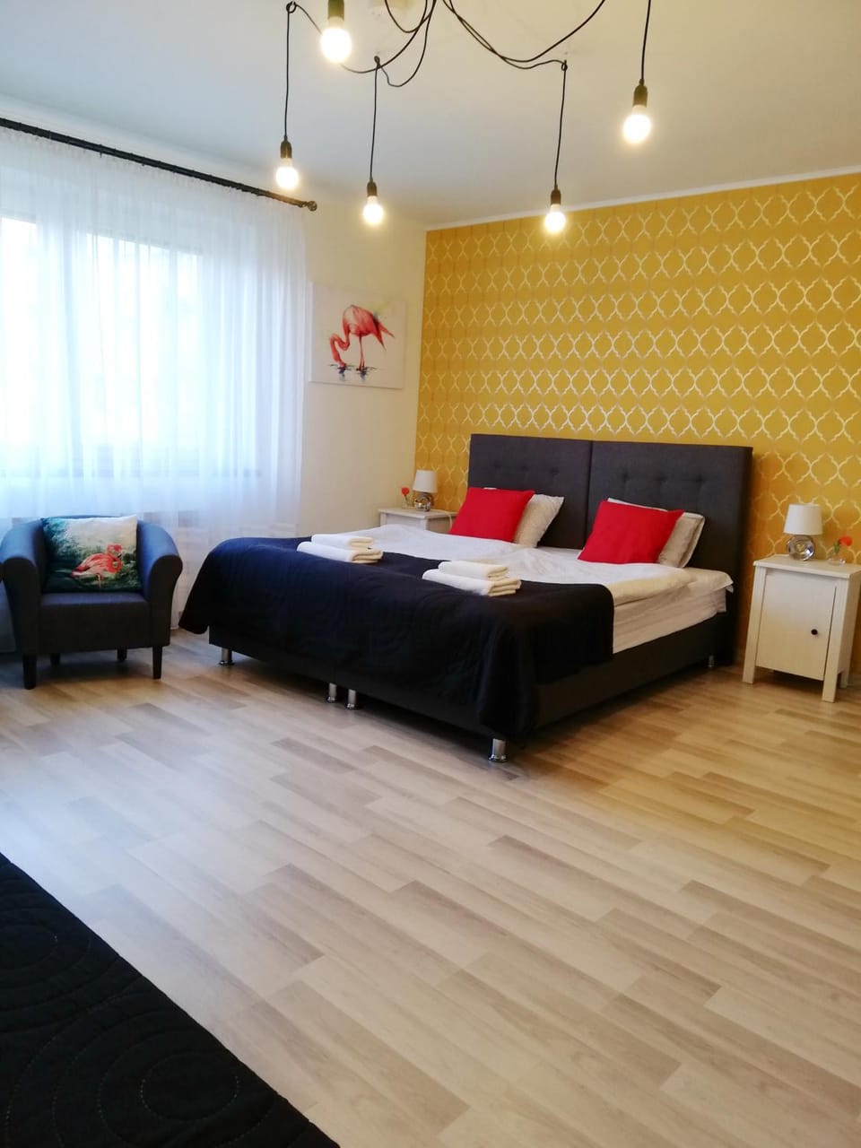 Bed, Photo of the whole room