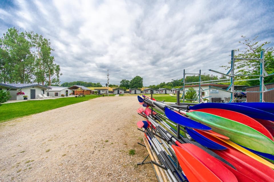 Property building, Garden, Canoeing, Cycling, Area and facilities, Entertainment, Entertainment, Location