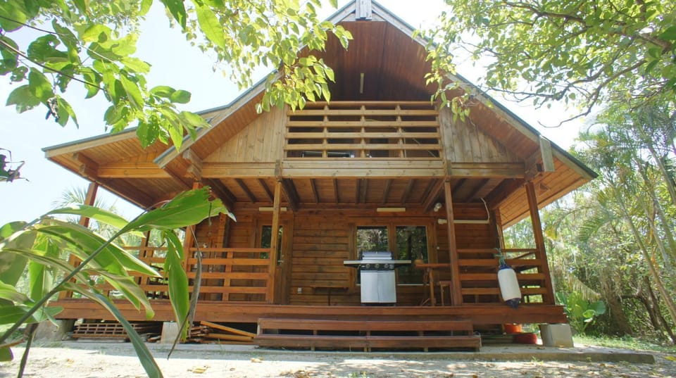 YOISAMA Sunrise Beach House House in Okinawa Prefecture