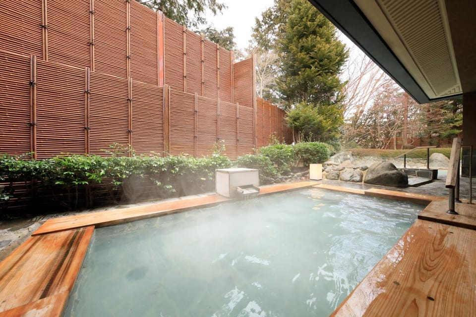 Hot Spring Bath, Open Air Bath, Public Bath
