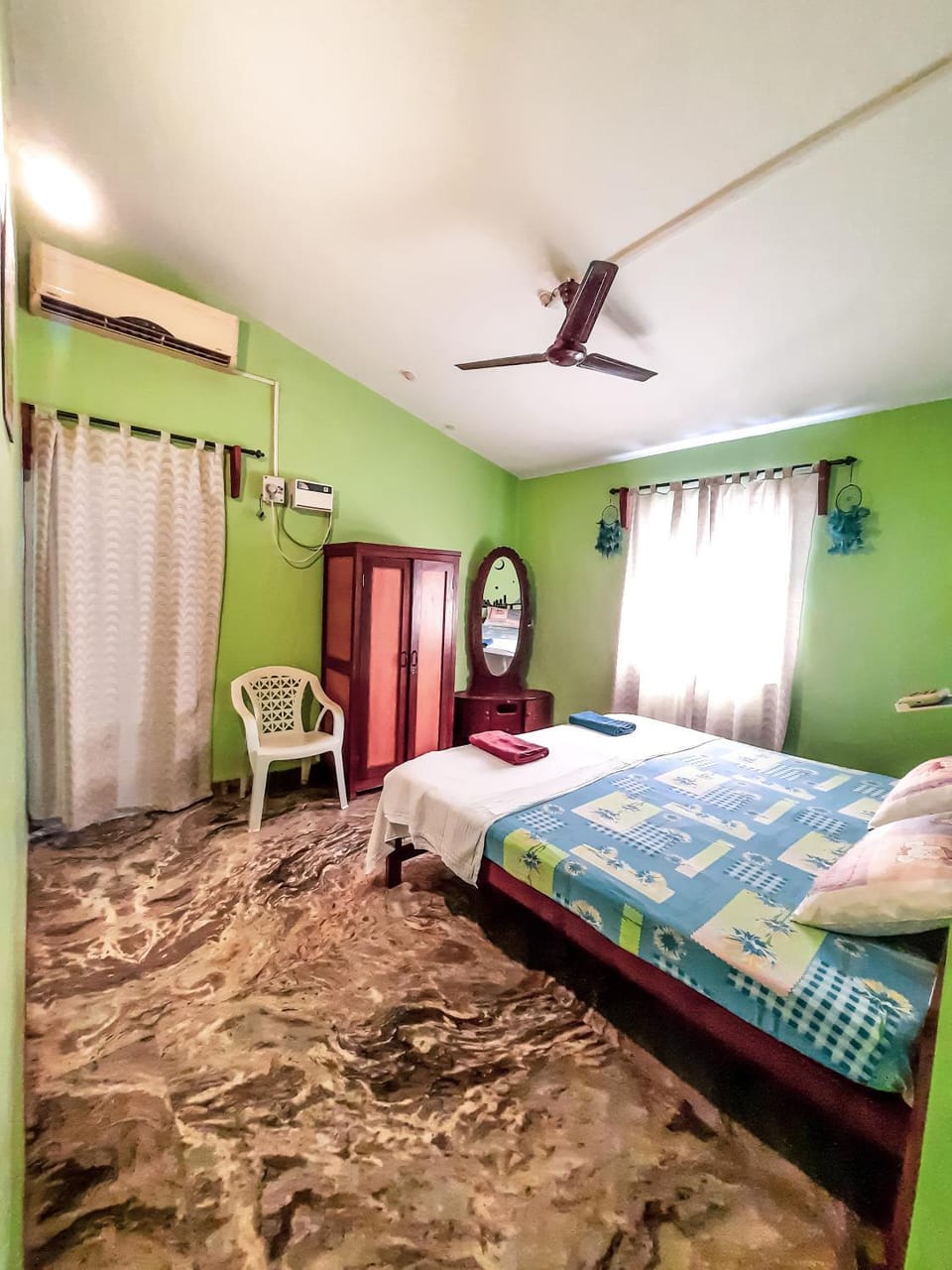 Bedroom