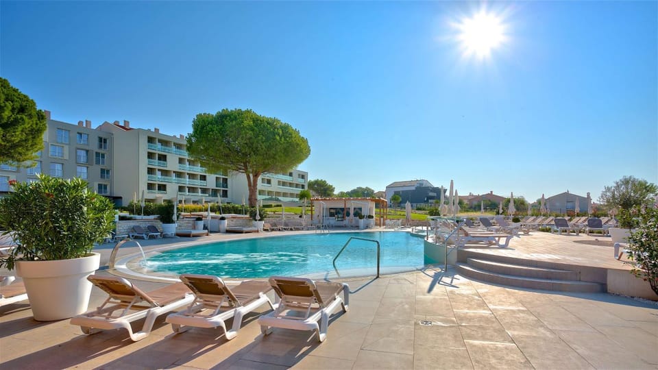Pool view, Swimming pool, Swimming pool