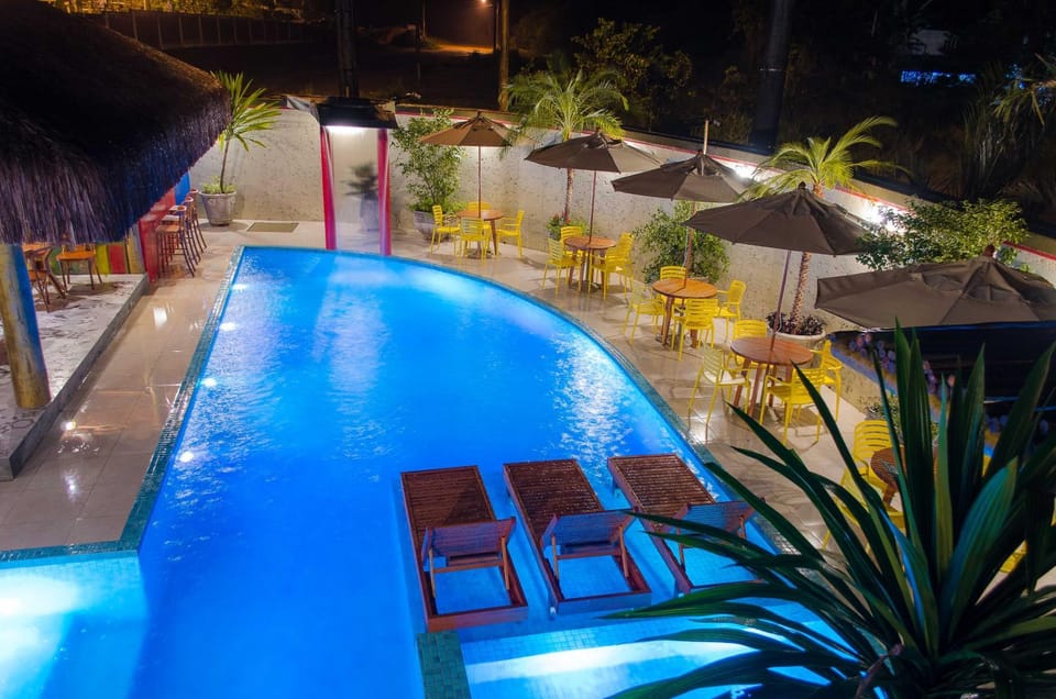 Swimming pool, Swimming pool