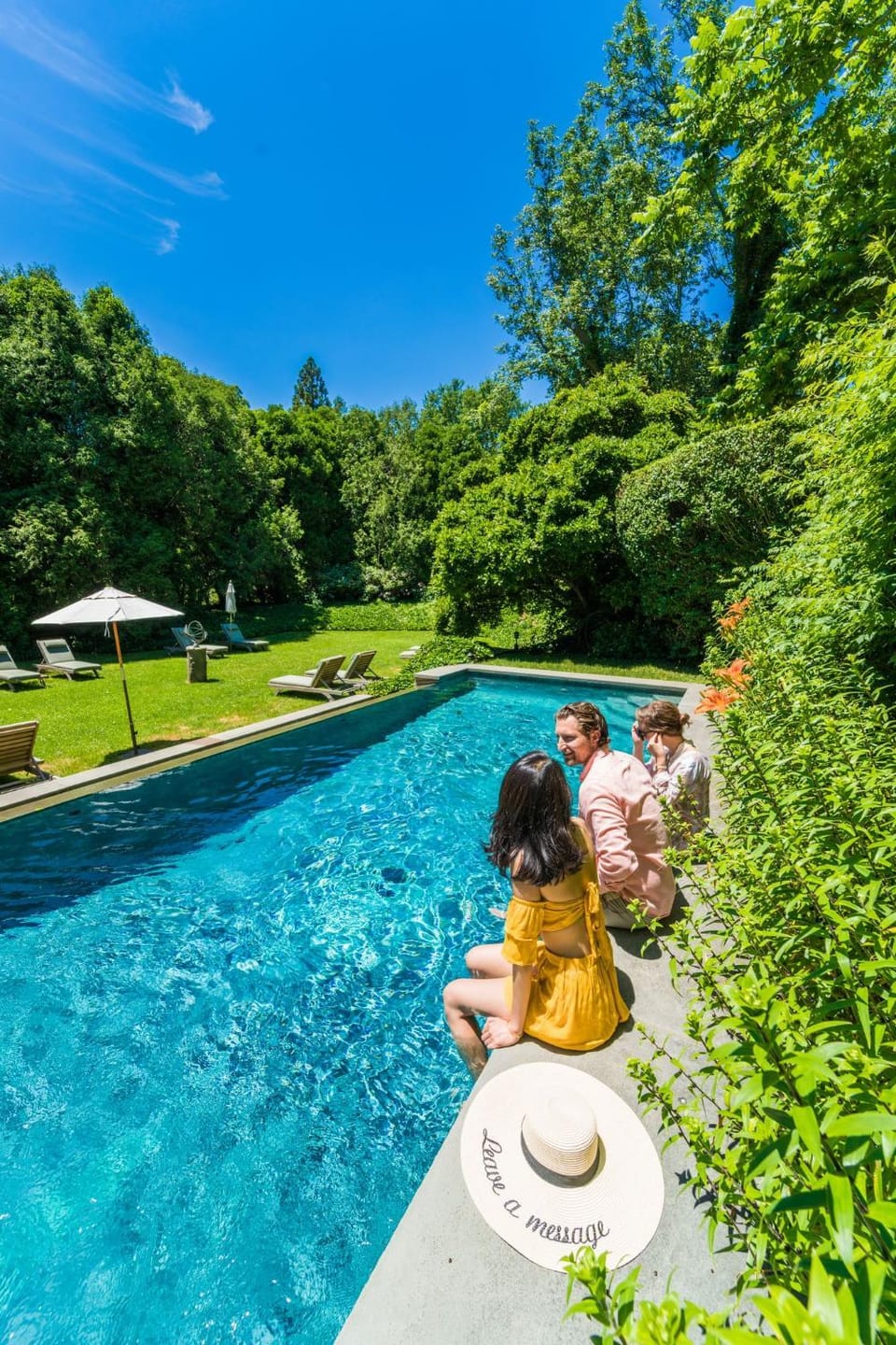 The Baker House 1650 Bed and Breakfast in East Hampton