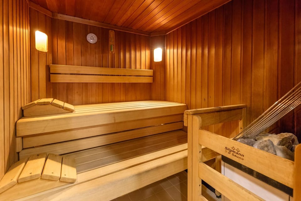 Sauna, Spa and wellness centre/facilities