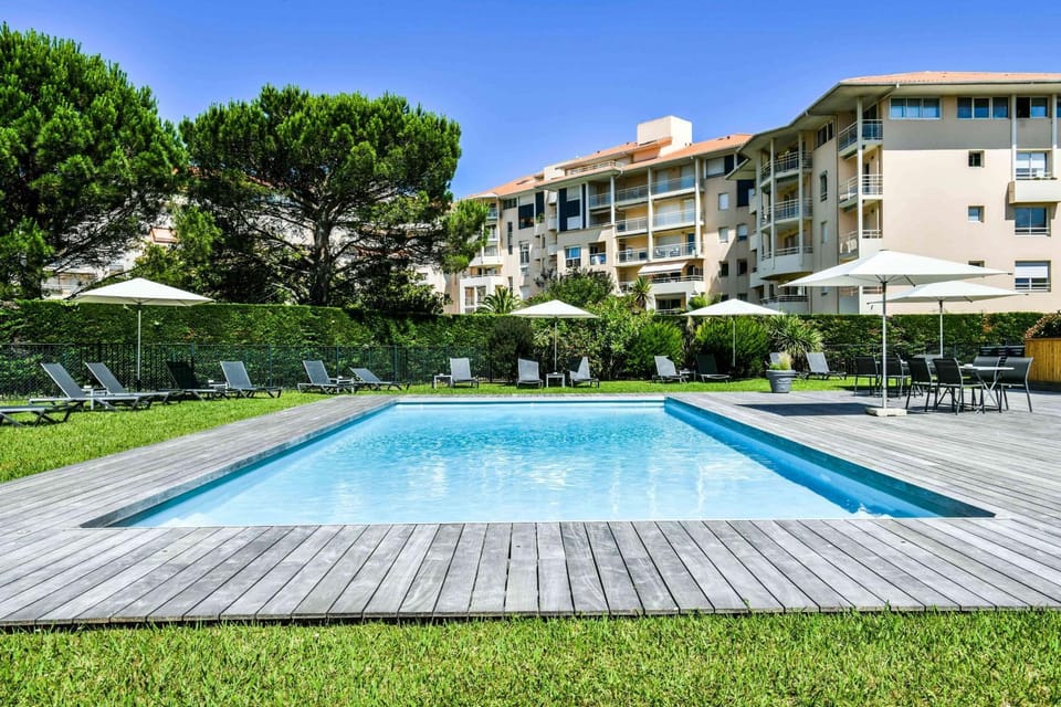 On site, Pool view, Swimming pool