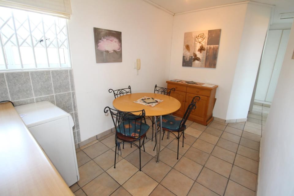 Providence 79 Apartment in Margate
