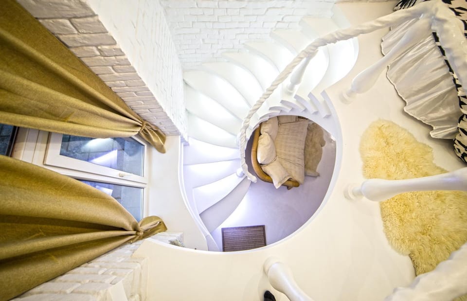 Bed, People, View (from property/room), Other, Other, Other, Photo of the whole room, Decorative detail, Decorative detail
