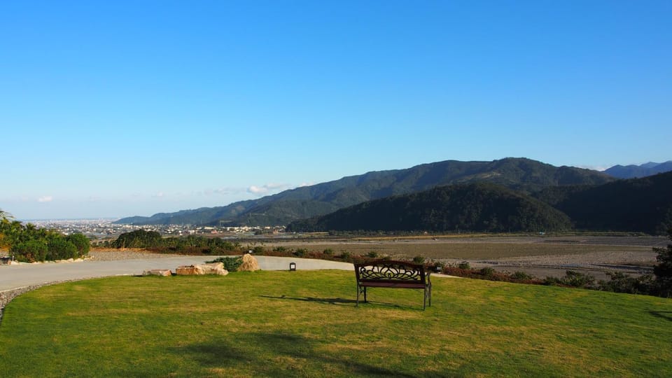Day, Natural landscape, Mountain view, River view