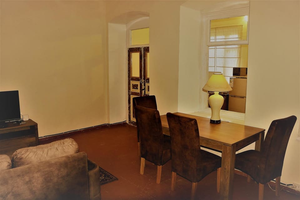 Decorative detail, Dining area