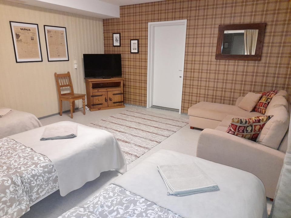 Montolan Koulun Majatalo Bed and Breakfast in Finland