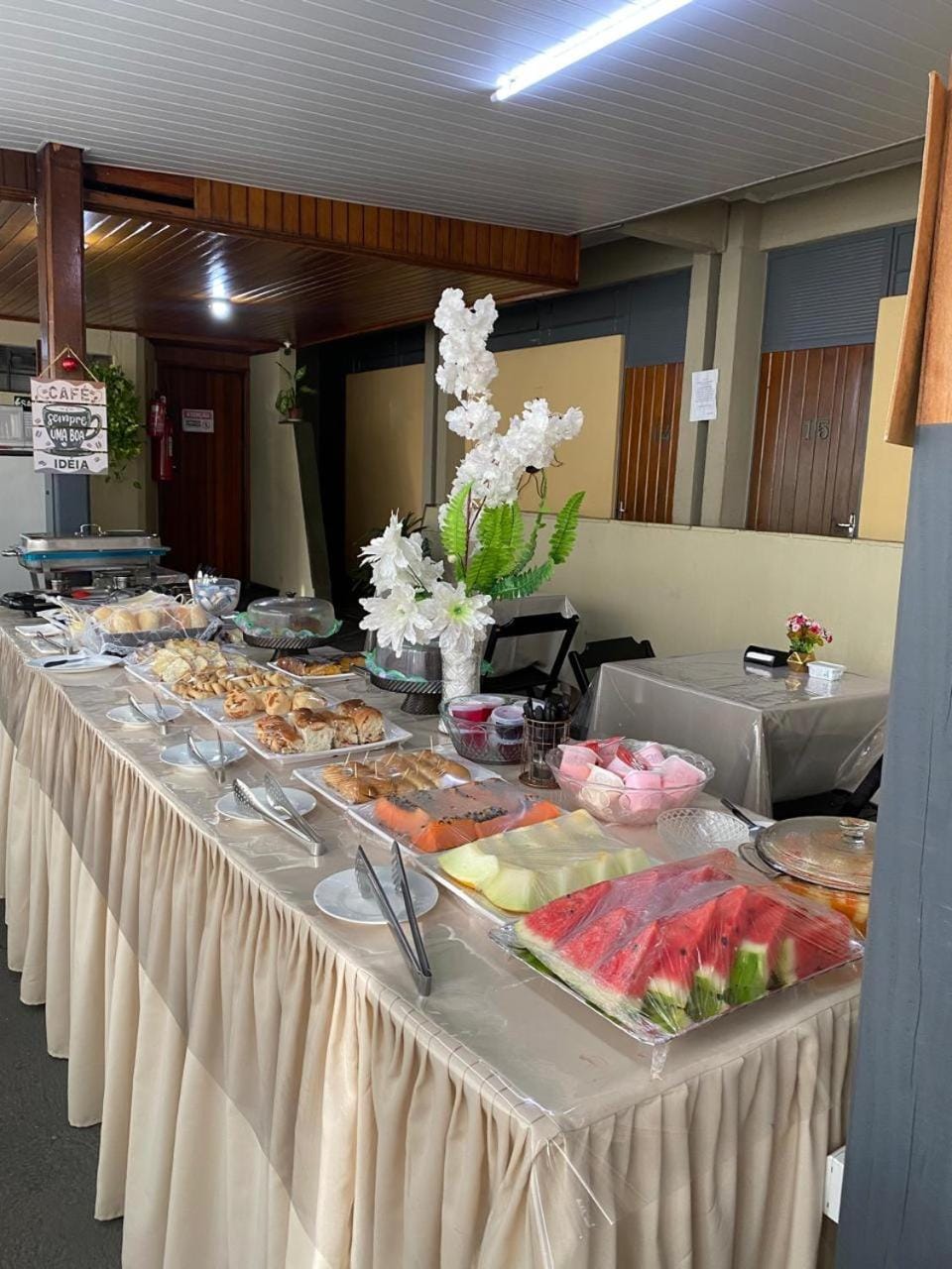 Falcon Hotel Hotel in Bauru
