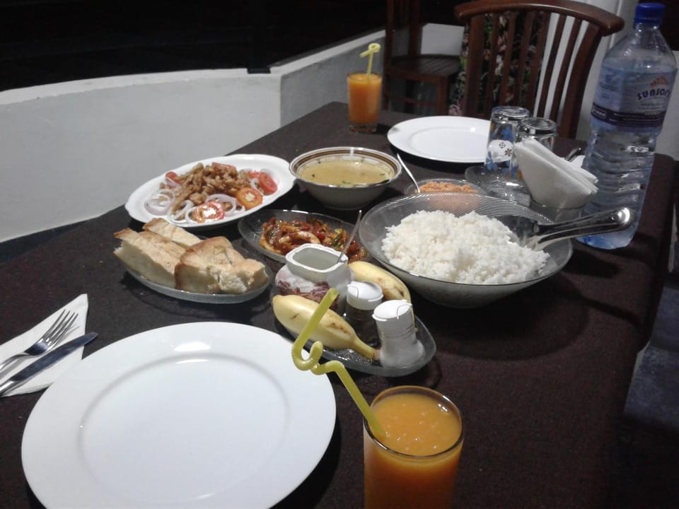 Food and drinks, Food, Dinner, Drinks
