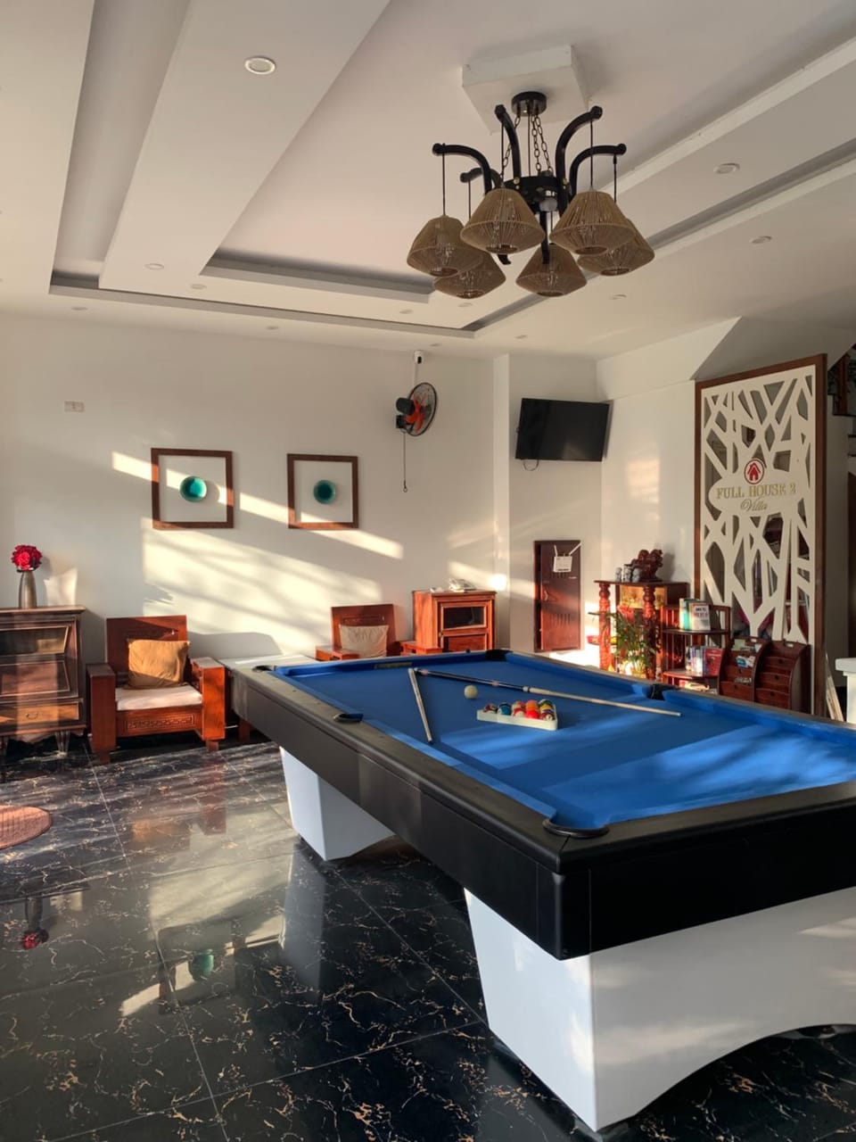 Billiard