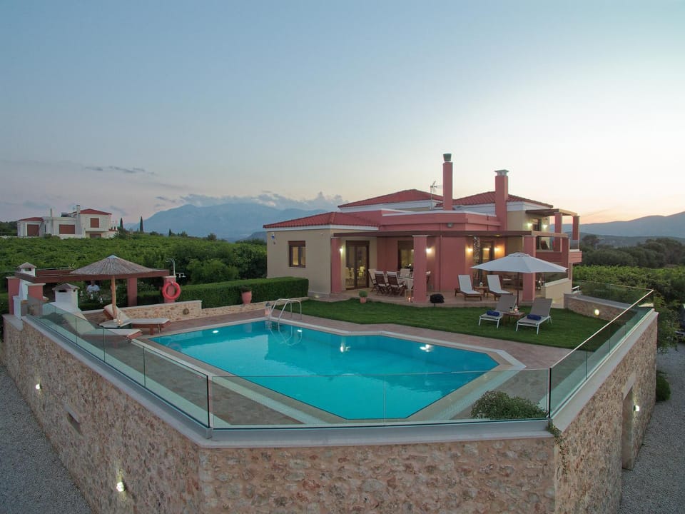 Summer, Balcony/Terrace, On site, Garden view, Mountain view, Pool view, Swimming pool, Sunset, young children, older children, group of guests, Family