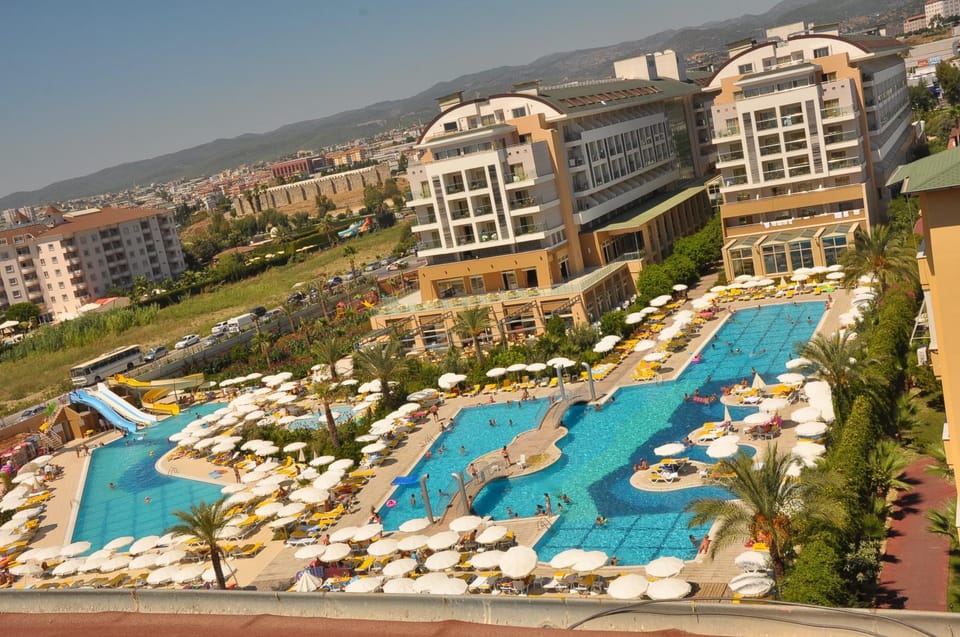 Property building, Off site, Bird's eye view, Swimming pool