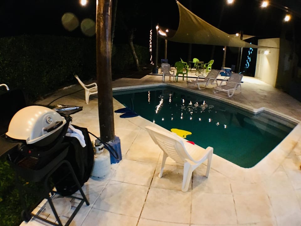 Pool view, Swimming pool