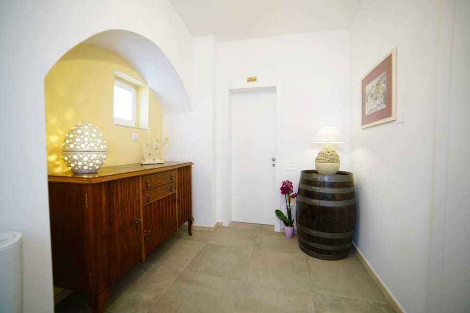 Lobby or reception, Area and facilities