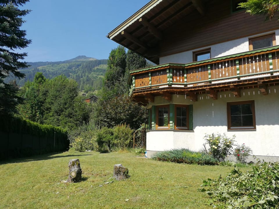 Property building, Garden, Mountain view