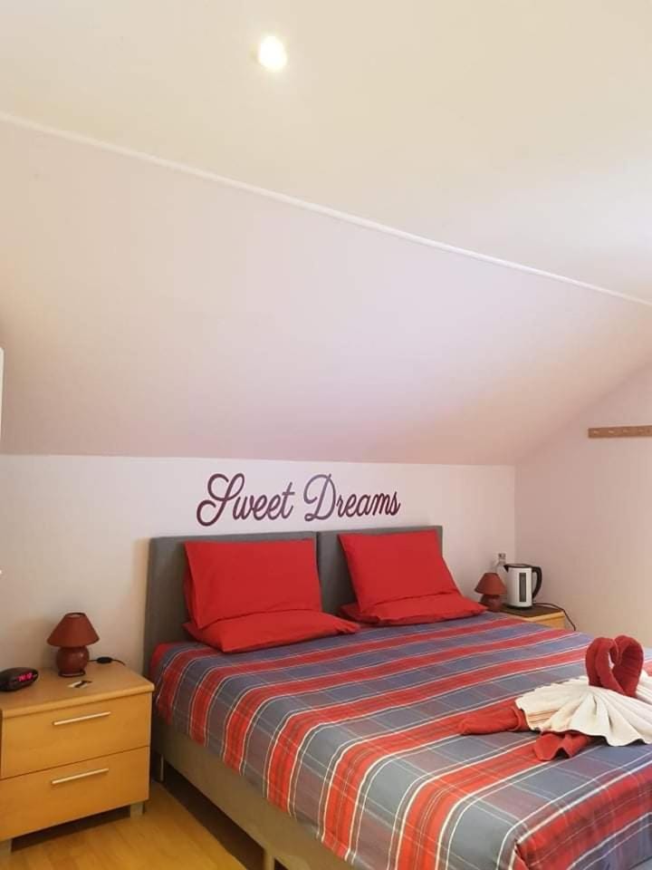 B&B Woodside Bed and Breakfast in Flanders