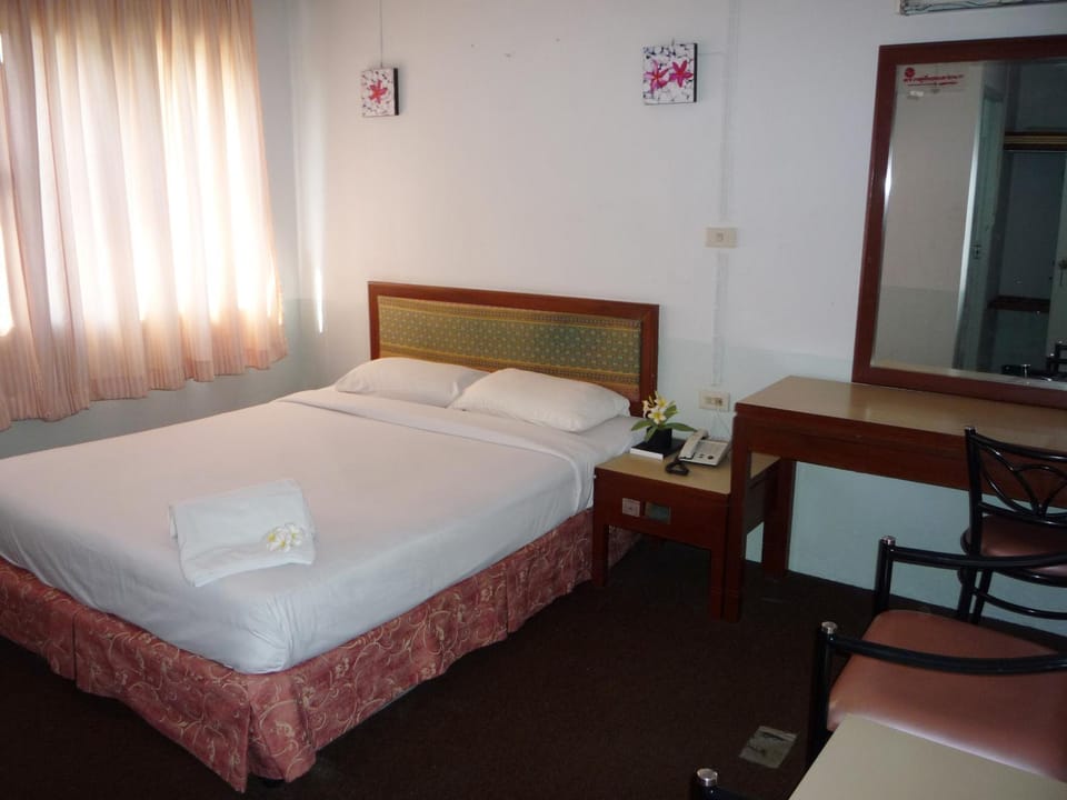 Coffee/tea facilities, Bedroom