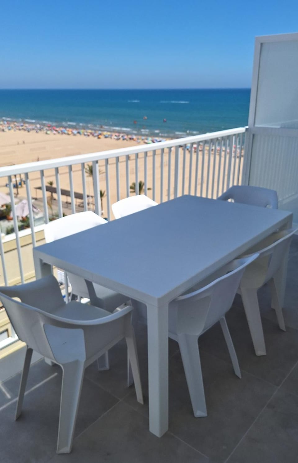 Day, View (from property/room), Balcony/Terrace, Dining area, Beach, Sea view