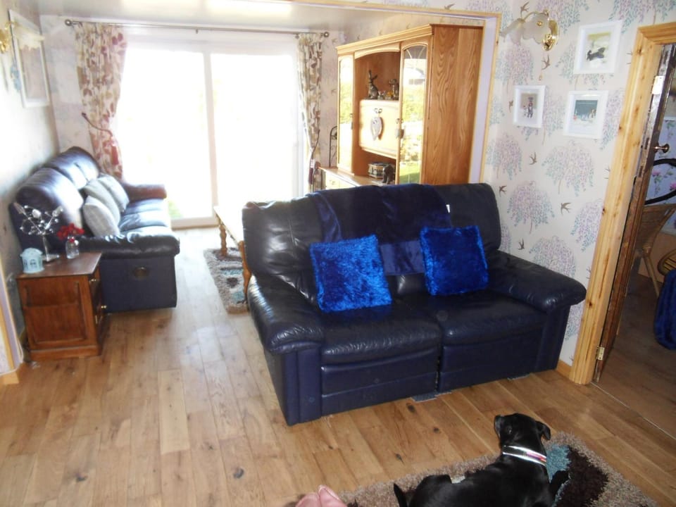 Living room, Lounge or bar