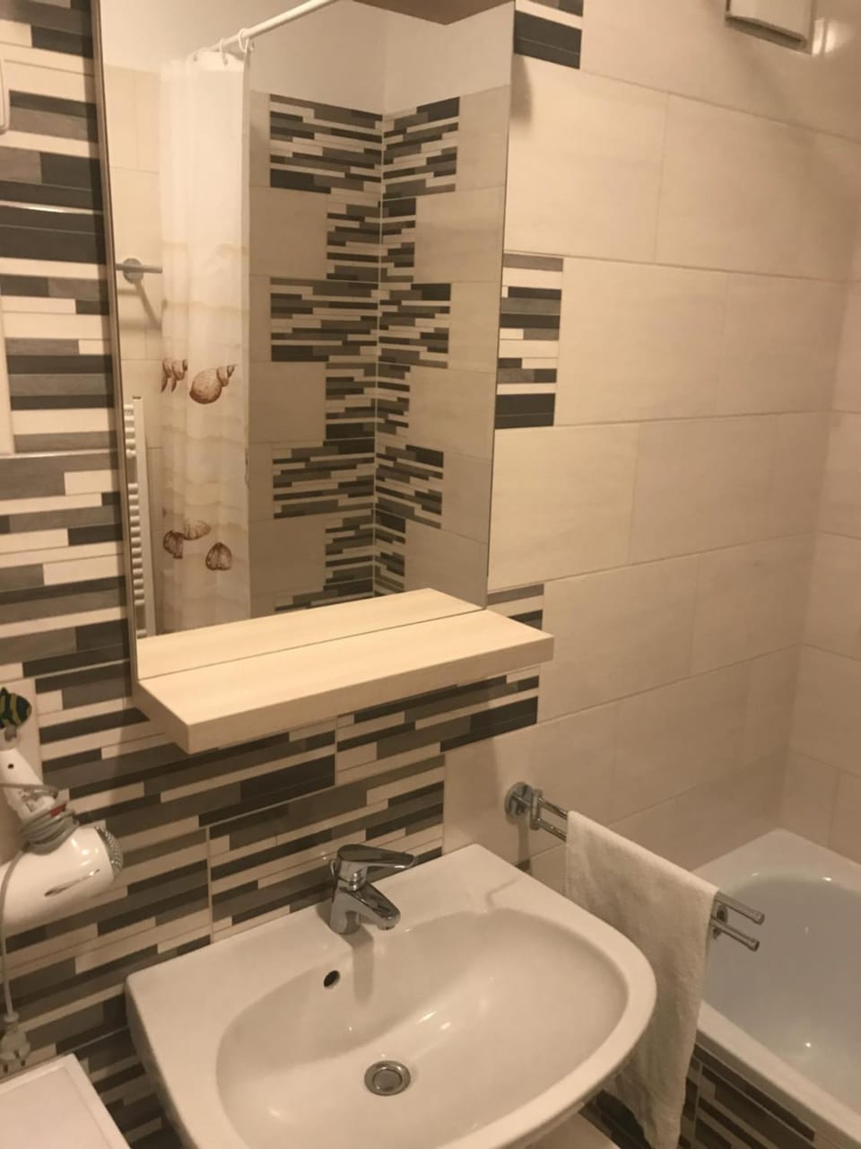 Bathroom, Bath