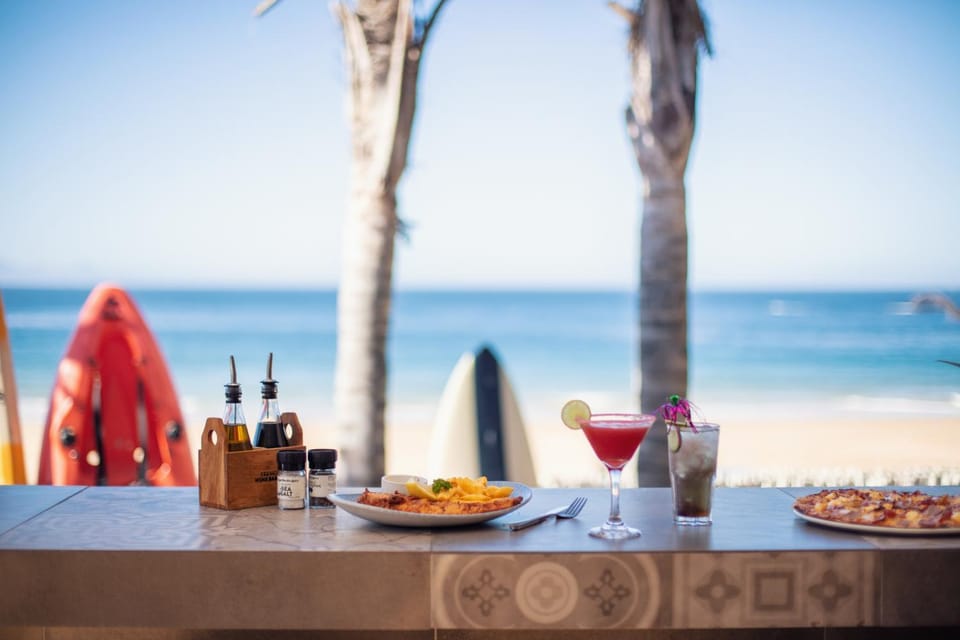 Beach, Lunch, Dinner, Alcoholic drinks, Non alcoholic drinks