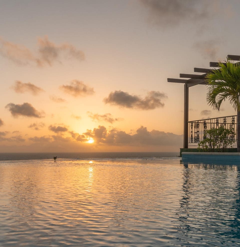 Day, Natural landscape, Pool view, Sea view, Sunrise
