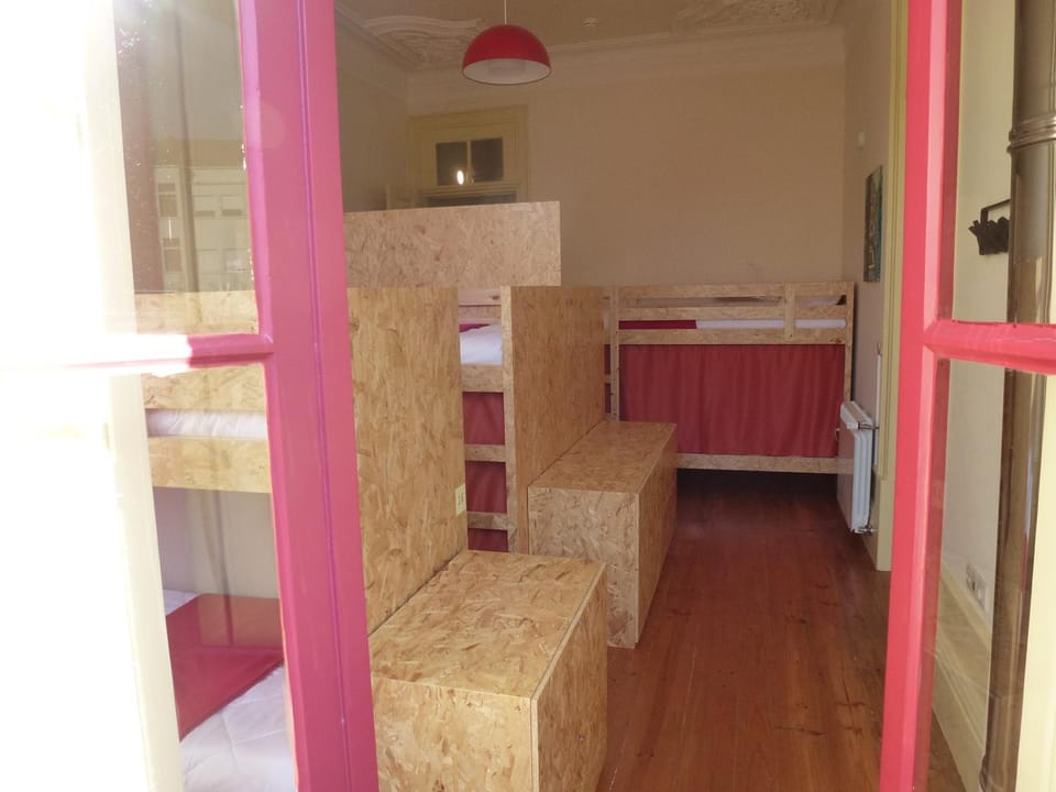 bunk bed