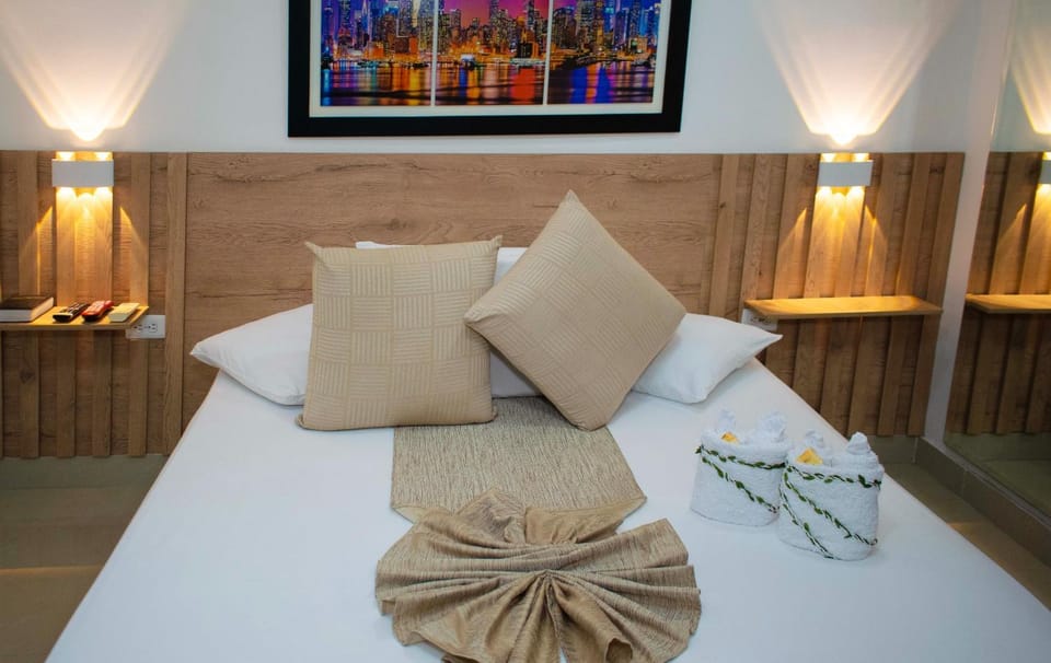 Sixth House Suite Hotel in Cali