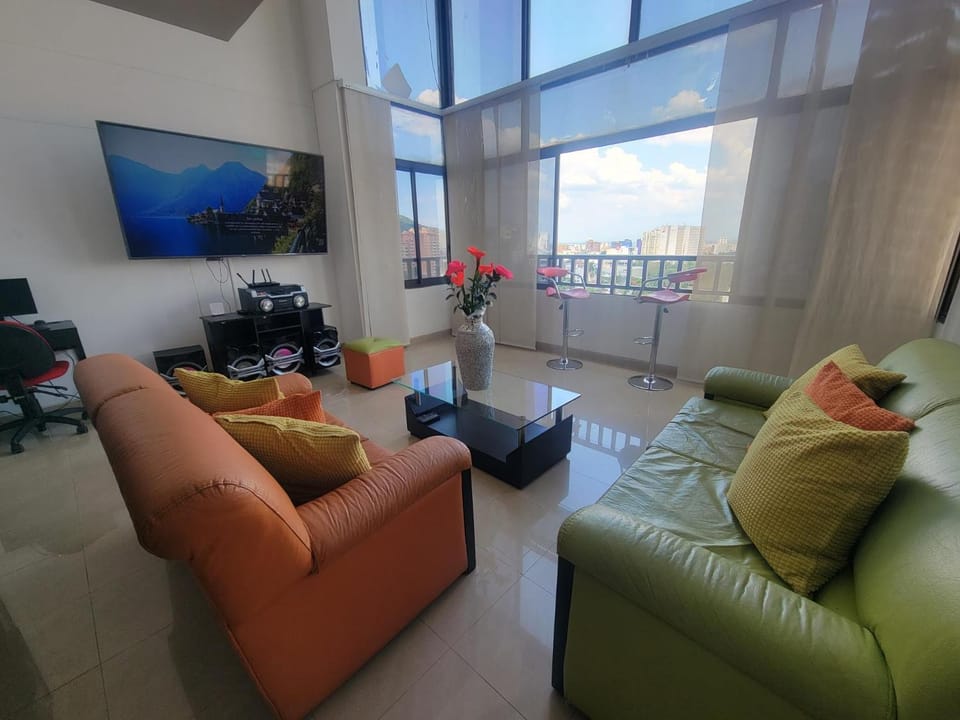 Penthouse Apartment in Cali