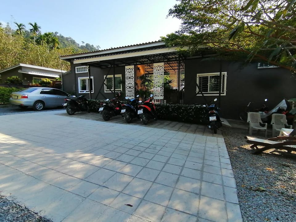 Facade/entrance, Other, On site, Inner courtyard view