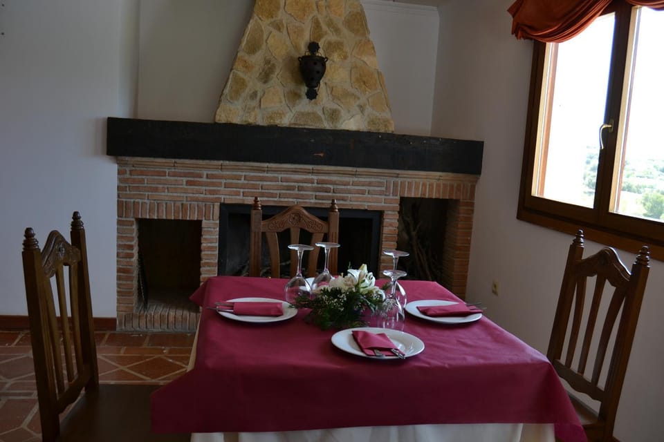 Restaurant/places to eat, Dining area, flat iron