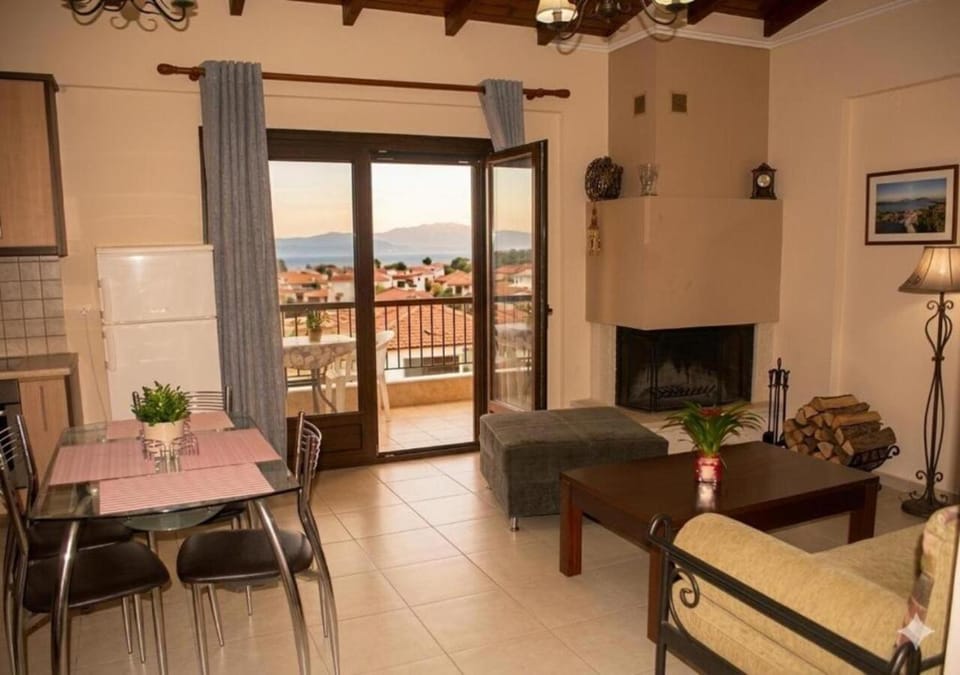 TV and multimedia, Balcony/Terrace, Living room, Seating area