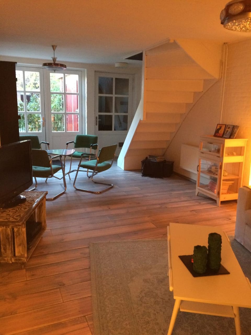 Living room, Photo of the whole room, Seating area