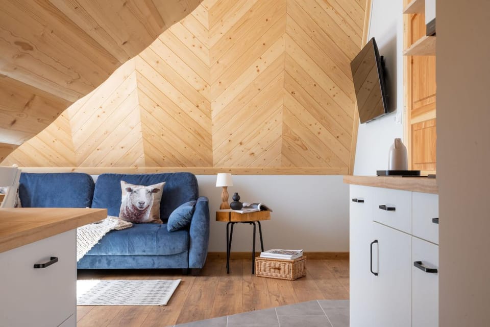 Communal lounge/ TV room, TV and multimedia, Kitchen or kitchenette, Living room, Seating area