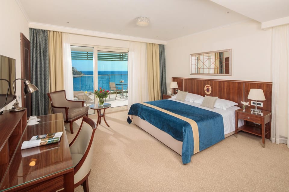Bedroom, Sea view
