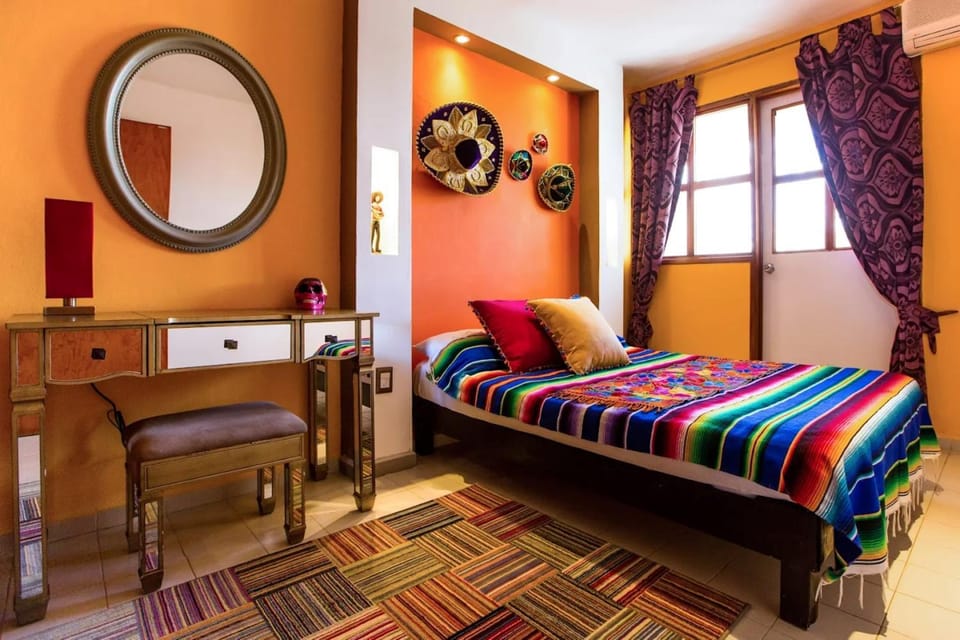 Bed, Photo of the whole room