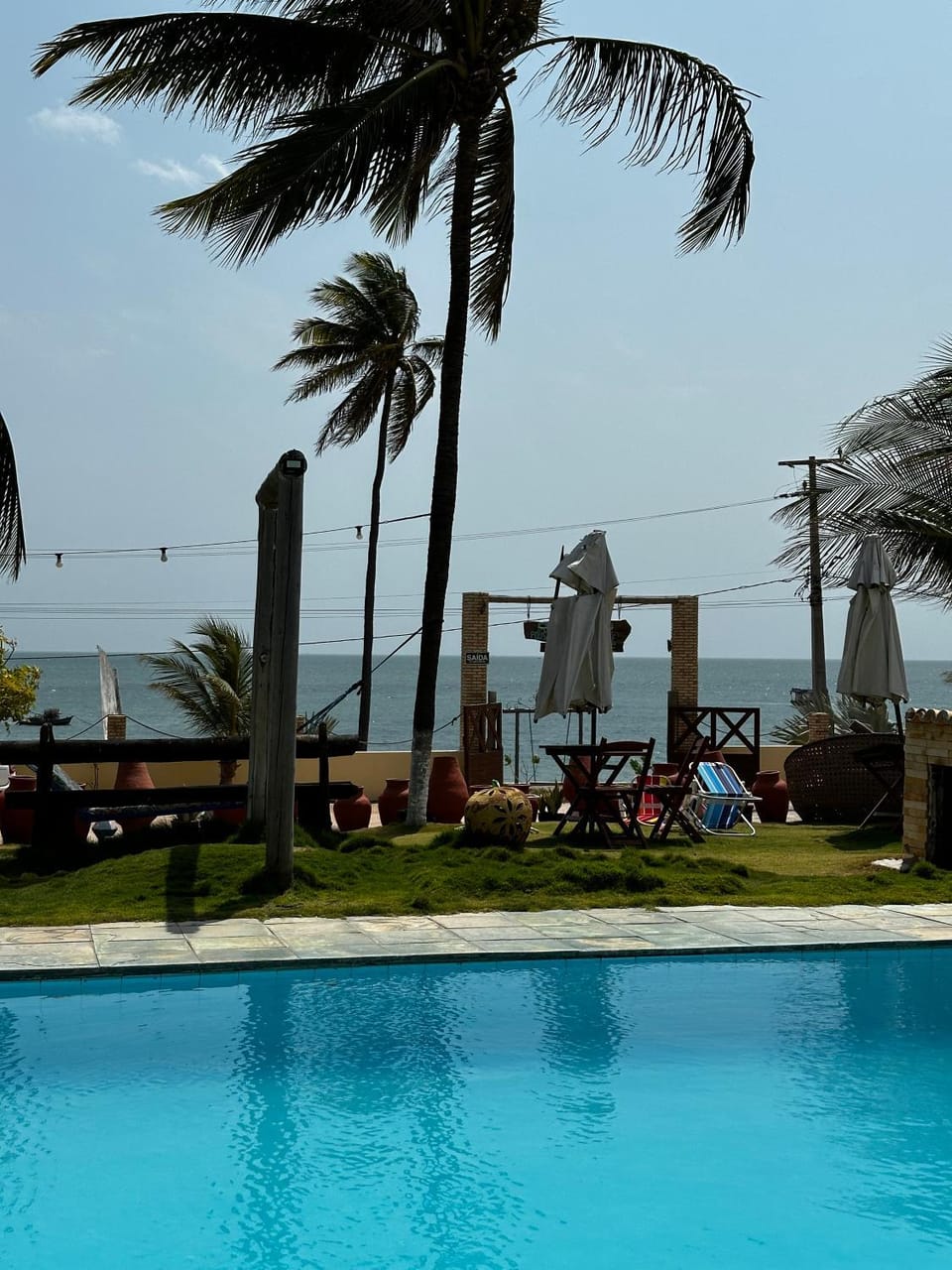 Day, Swimming pool