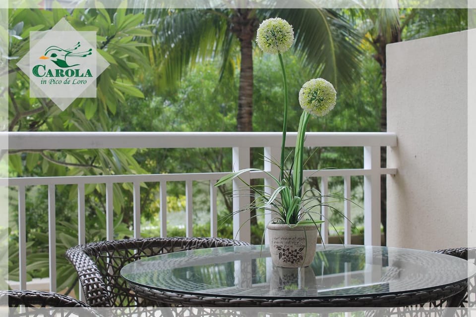 Patio, Garden view, Lake view