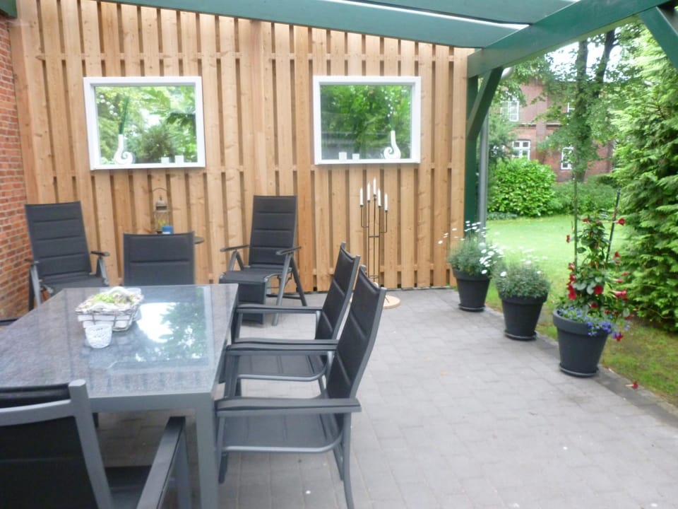Patio, Balcony/Terrace